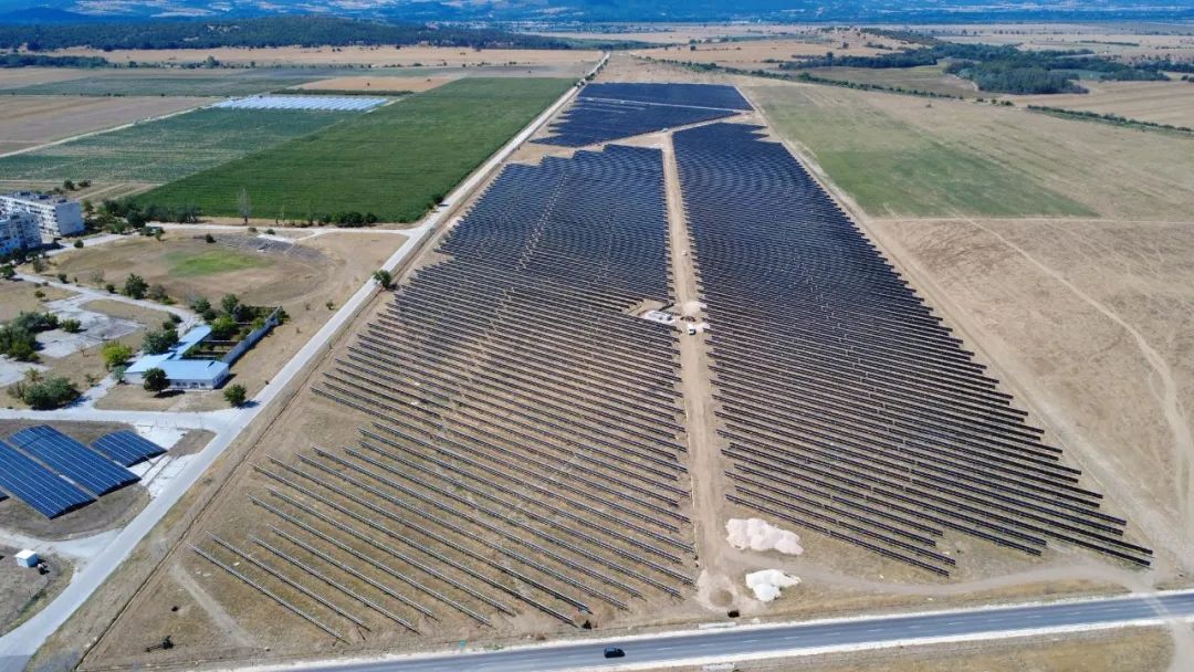 Germany's Energy Transition: The Necessity and Strategy of Rapid PV Expansion